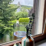 Linneweber * Willingen (Upland)